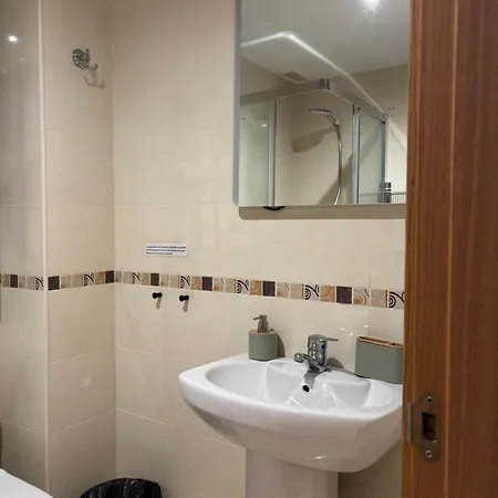 Luxury 4 Apartment