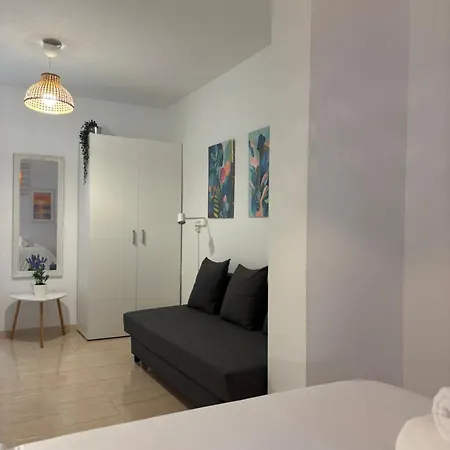 Luxury 4 Apartment *