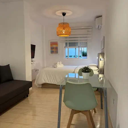 Apartment Luxury 4 *
