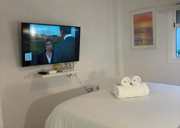 Daire Zona Luxury 4 *