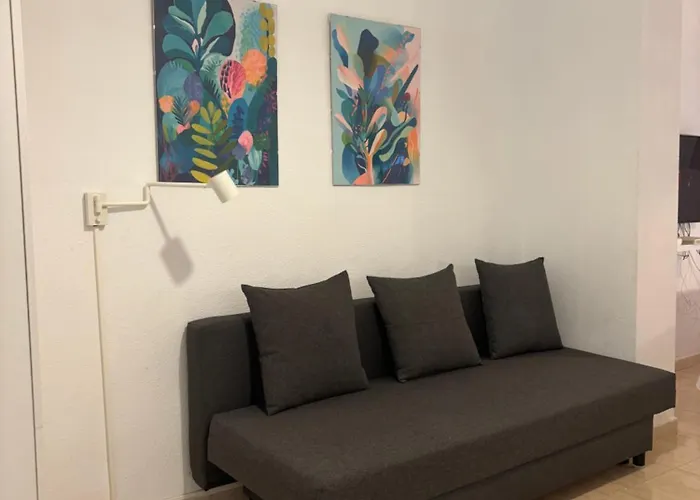 Zona Luxury 4 *