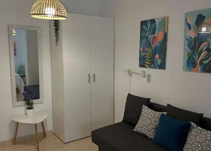 Zona Luxury 4 *
